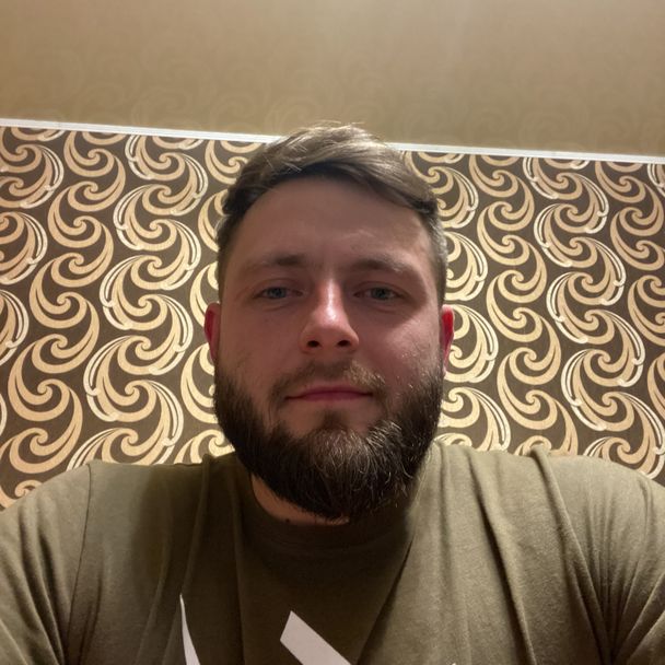 Shchava Artem
